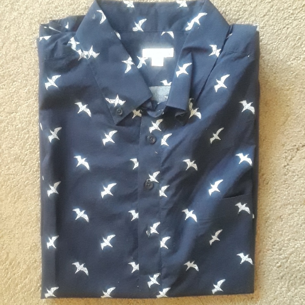 Men' s Merona short sleeve shirt